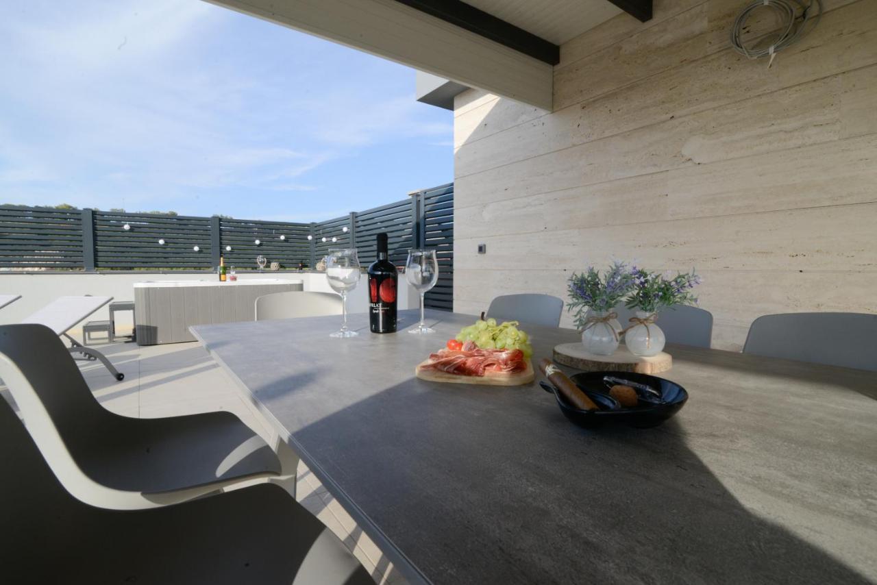 Ferienwohnung Magic Sunset Zadar Exterior foto